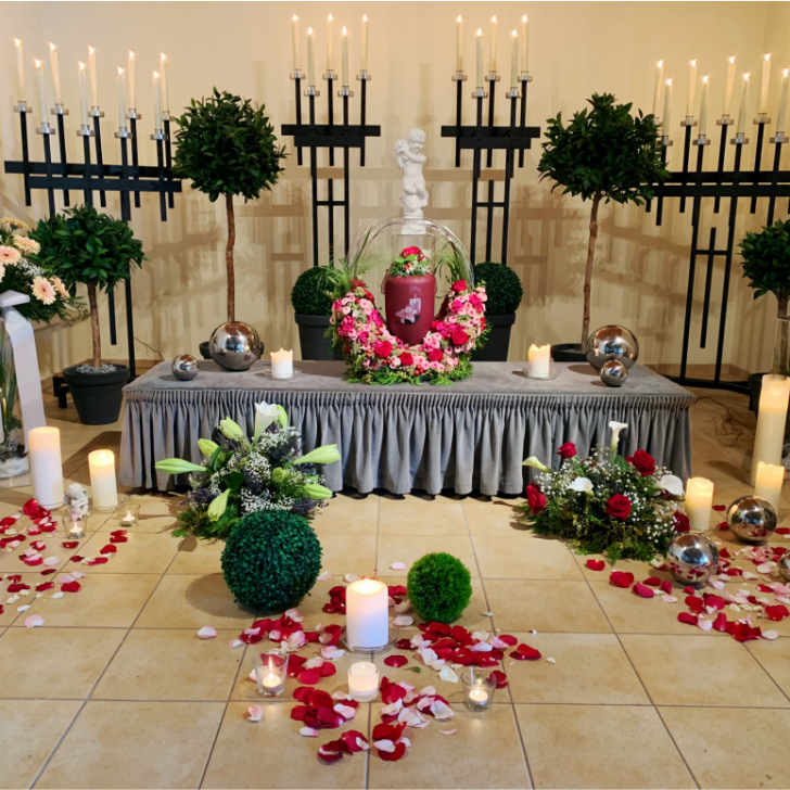 Trauerfeierdekoration